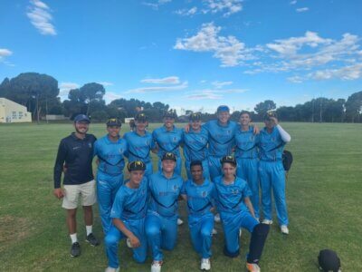 Herbst en Ackerman skitter vir Fichies teen Grey o. 17
